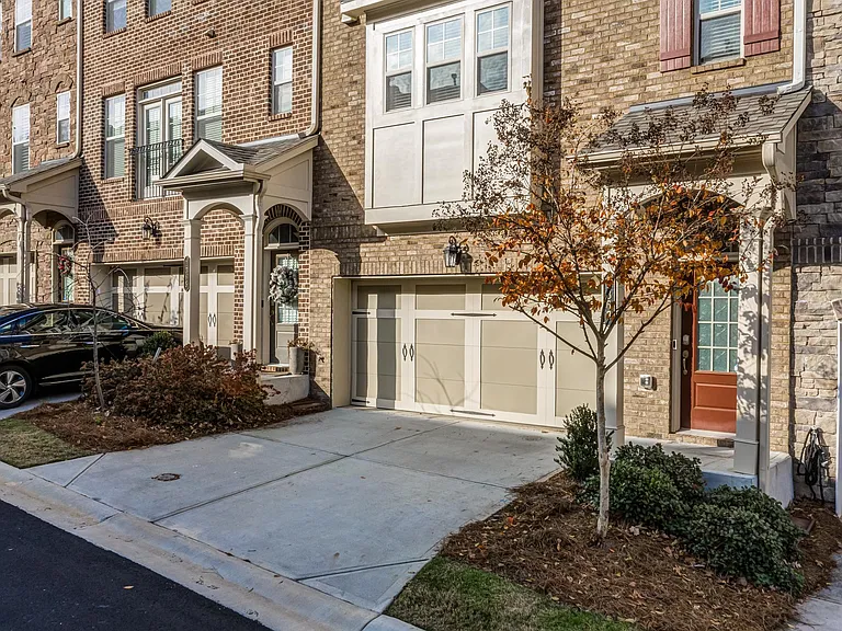 1363 Harris Way NE — Photo 64