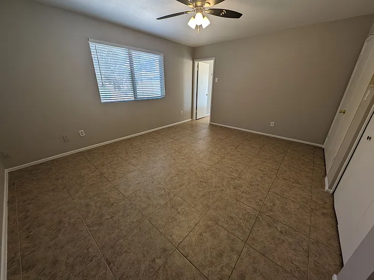 2431 W Plata Ave — Photo 24