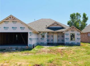 11112 SW 39th Ct, Mustang, OK 73064