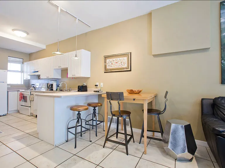 2324 W 31st Ave — Photo 3