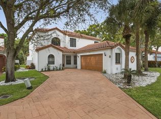 131 Island Way, Greenacres, FL 33413