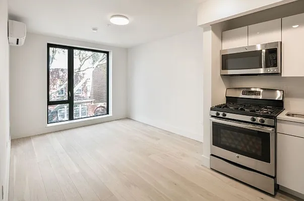 Rented by Compass | media 29