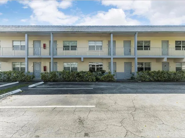 660 Glouchester Street #206, Boca Raton, FL 33487