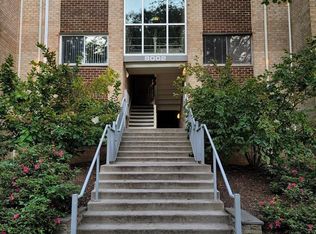 Yorktowne Square Condo, Falls Church, VA 22042