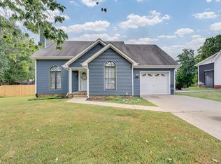 326 Lancaster Rd, Clarksville, TN 37042