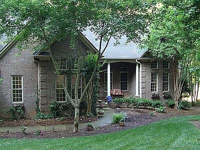 1st image of 131 Sierra Woods Dr