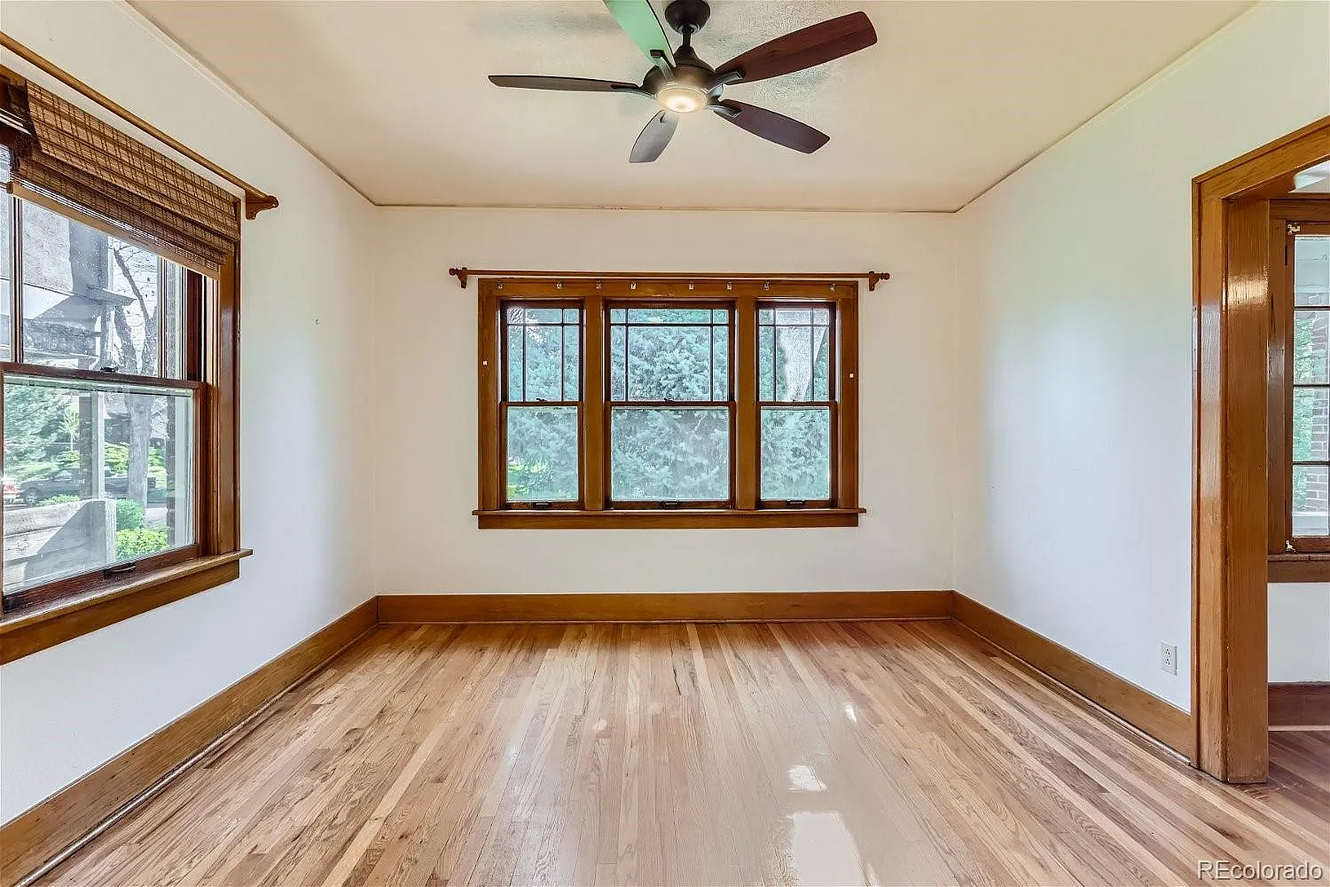4 bed, 2.0 bath, 1993 sqft, $3,000 — Photo 3