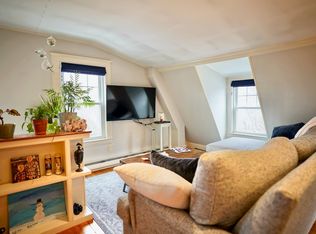 55 School St #3, Manchester, MA 01944