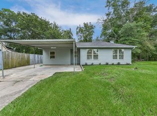 9 Lake Forest Cir, Houston, TX 77078