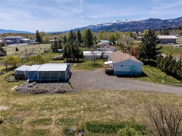 545 Patterson St, Cedarville, CA 96104
