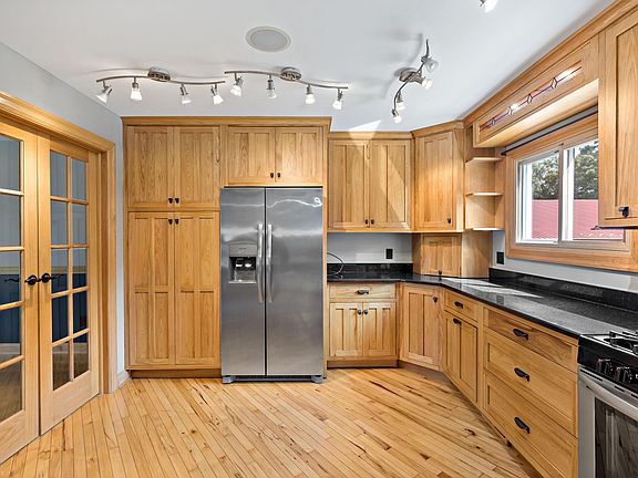 5th image of 5496 W 107th Ct