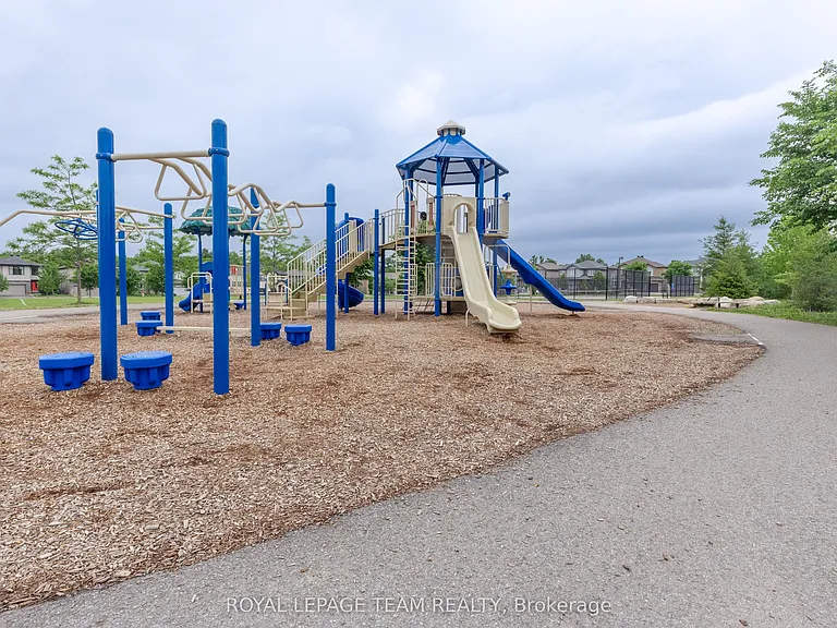 512 Breccia Hts — Photo 50