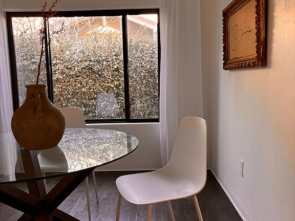 5th image of 83 N Santa Cruz St #2