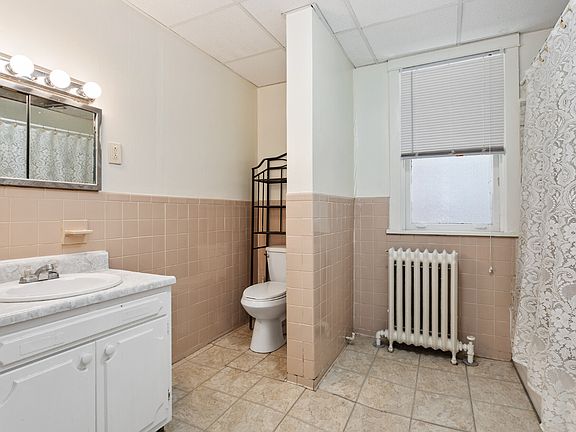4th image of 5863 Northumberland St #2