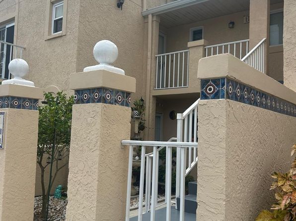 1627 SE Green Acres Cir APT Z203