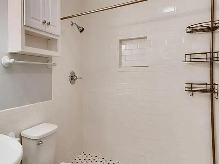 3815 Menchaca Rd #15 — Photo 2