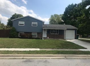 815 Crescent Dr, West Jefferson, OH 43162