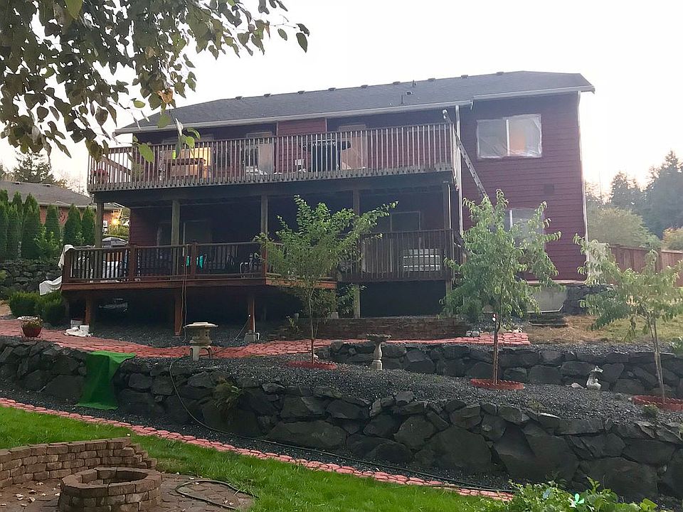 2nd image of 19601 153rd Ave E