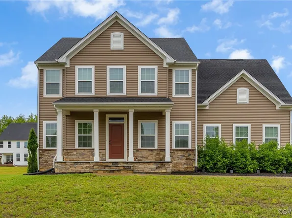 1742 Almer Ct, Chester, VA 23836