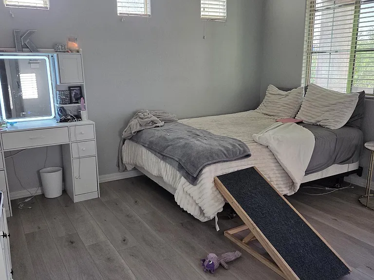 3607 E Salter Dr — Photo 14