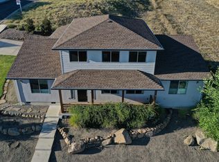 25 Terra Linda Ct, Eagle Point, OR