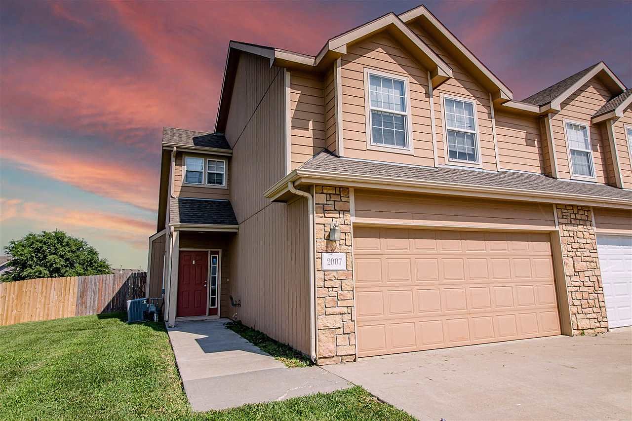 2007 Deer Trl, Junction City, KS 66441 Zillow
