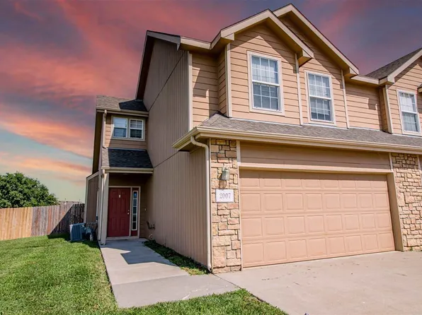 2007 Deer Trl, Junction City, KS 66441