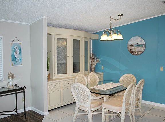 4th image of 171 Frenchman Ct #1164