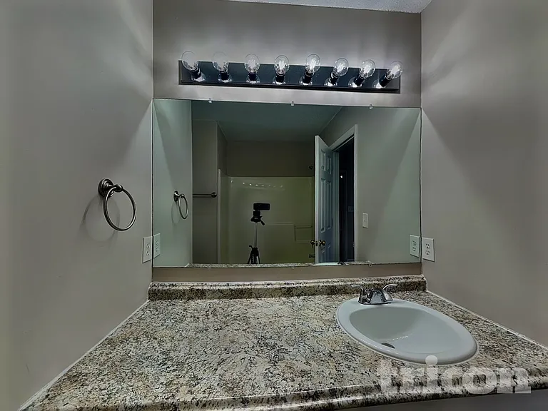 105 Pinto Ln — Photo 9