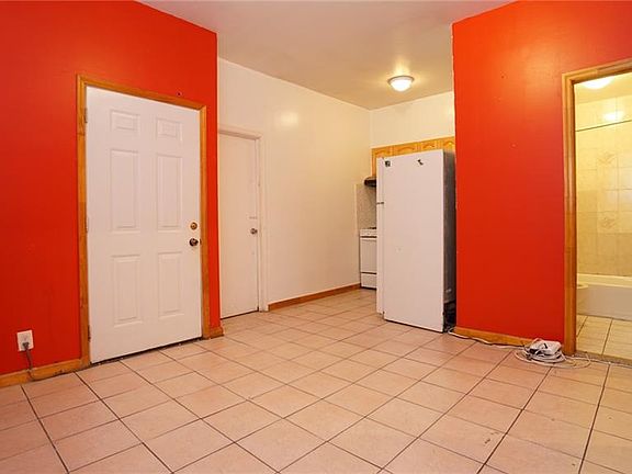 4th image of 4119 Fort Hamilton Pkwy