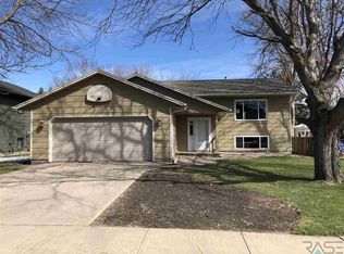 5304 W 56th St, Sioux Falls, SD 57106