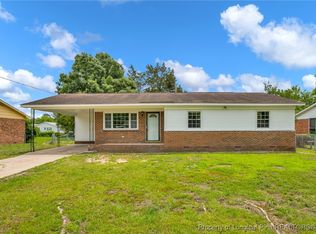 4709 Alamance Rd, Fayetteville, NC 28304