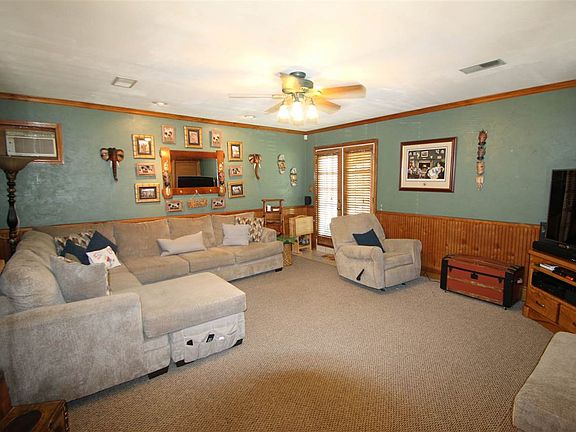 2nd image of 308 Mary Beth Ave