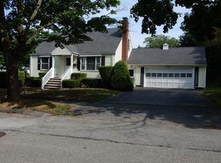 5 Loris Rd, Peabody, MA 01960