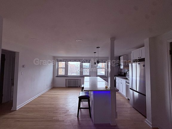5th image of 505 N Logan St APT 12
