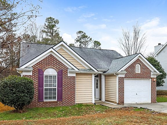 3rd image of 11518 Larix Dr