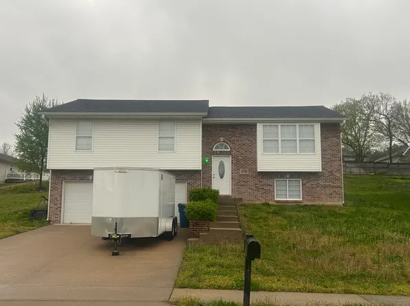 3738 Oxford Rd, Jefferson City, MO 65109