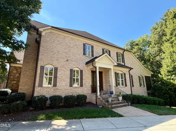 138 Arabella Ct, Cary, NC 27518