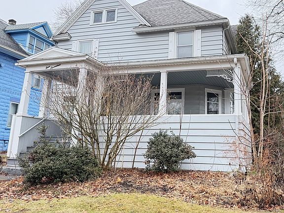 2nd image of 417 Chemung St
