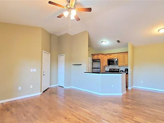 5th image of 5959 Westgate Dr APT 1535