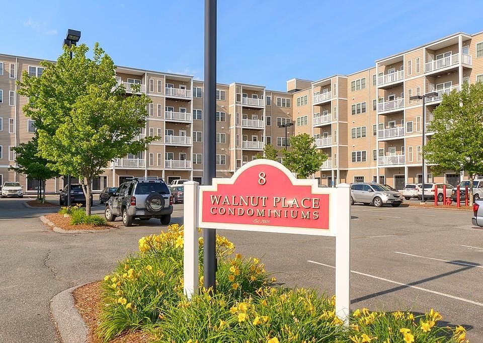 1st image of 8 Walnut St Unit 206