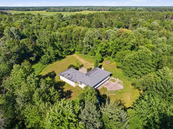 1630 221st Ave NW, Oak Grove, MN 55011