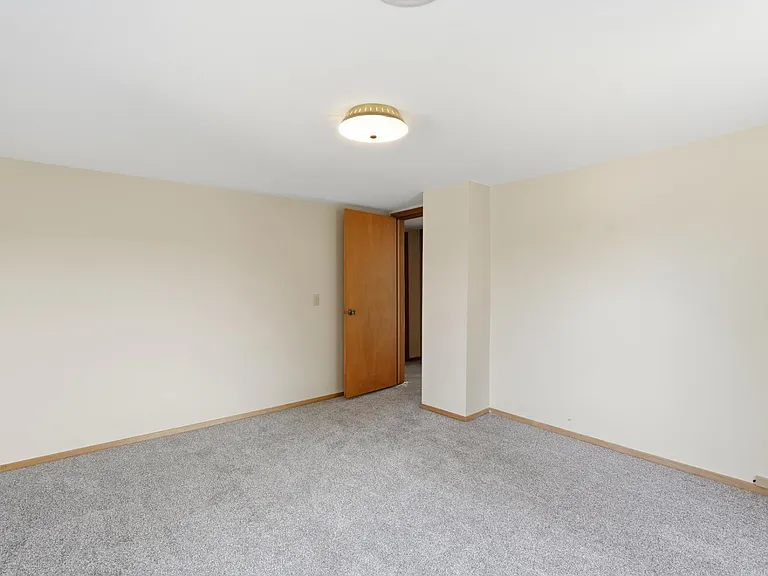 Unit Photo
