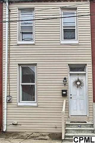 1st image of 1324 N 4th St