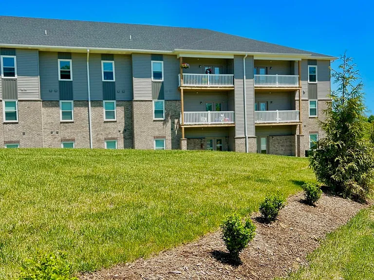 Cardinal Ridge Apartments — Photo 18