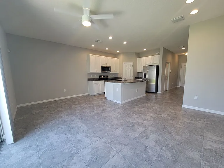 7113 Grand Elm Dr — Photo 9