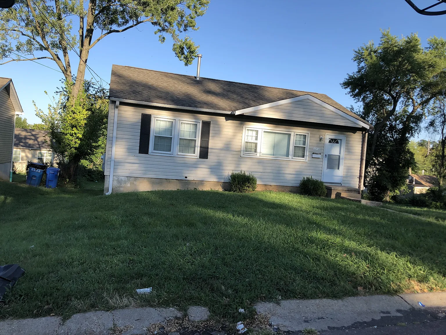 6030 Washington Ave photo 1