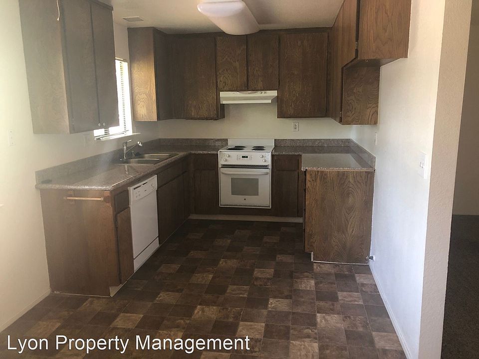 2nd image of 513 Laurel St