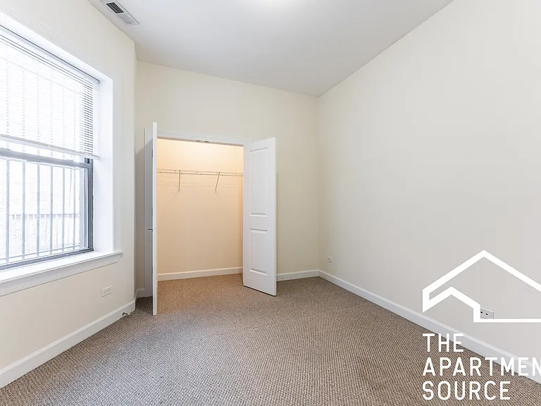4710 N Sheridan Rd #22S — Photo 6