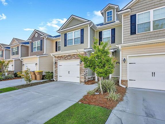3rd image of 285 Cantle Dr